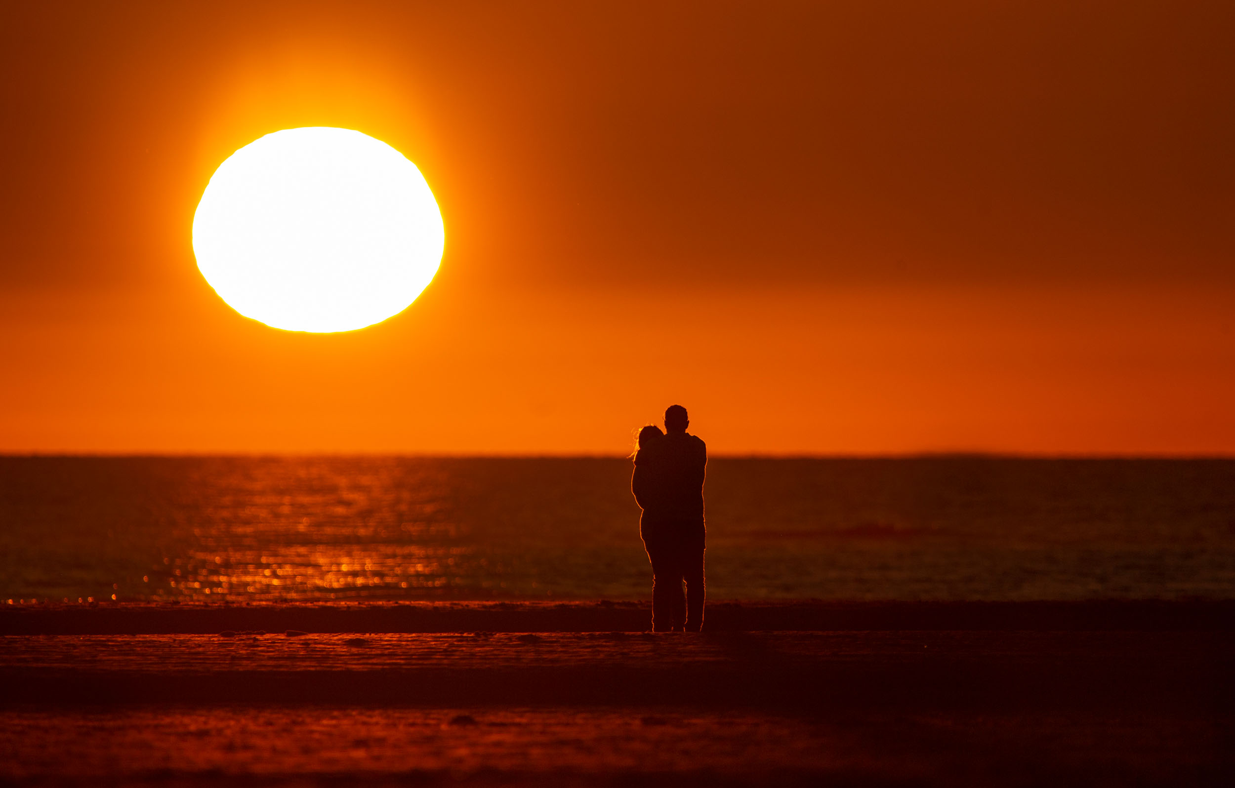 sunset stannes